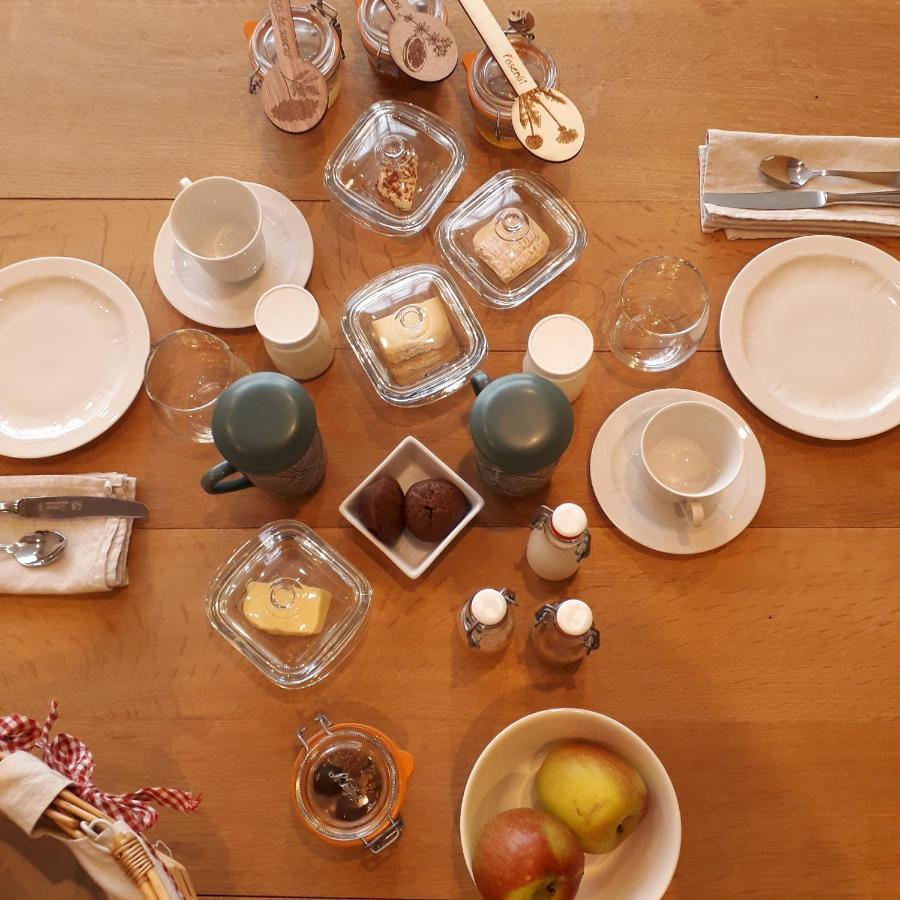 Cochlea Bed & Breakfast Marche-en-Famenne Bagian luar foto